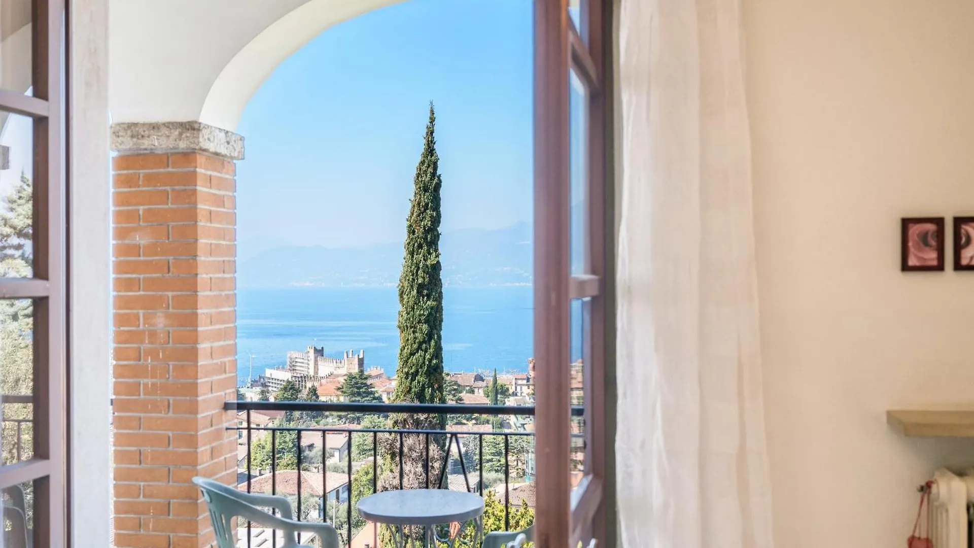 Villa Maria Lake View, A Due Passi Dal Centro Con Parcheggio Apartment